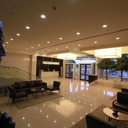 Goutham Grand Hotel - Tenali Vijayawada Luaran gambar