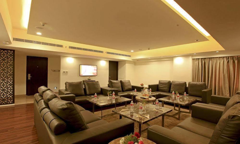 Goutham Grand Hotel - Tenali Vijayawada Luaran gambar